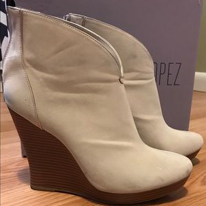 Jennifer Lopez ankle boots